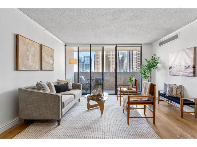 MLS: 6619732 Condo For Sale