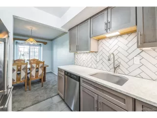 Photo #3: 6623309 Listing 