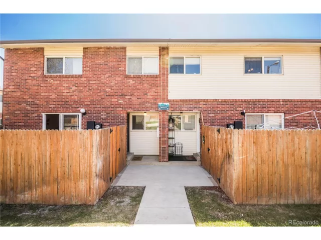 MLS: 6625459 Condo For Sale