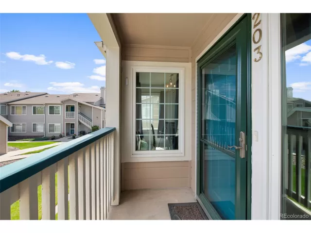 MLS: 6626355 Condo For Sale