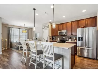 Photo #5: 6628121 Listing