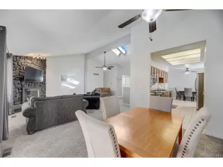 Photo #2: 6628346 Listing