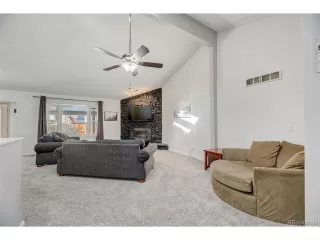 Photo #3: 6628346 Listing