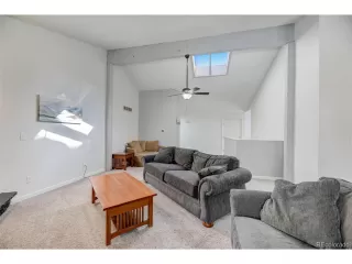 Photo #6: 6628346 Listing