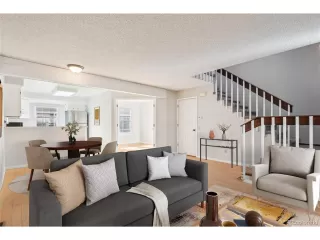 Photo #5: 6629056 Listing 