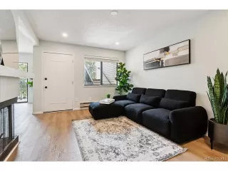 Photo #3: 6630863 Listing