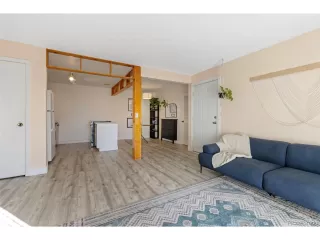 Photo #6: 6632880 Listing 