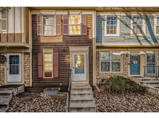MLS: 6633191 Condo For Sale