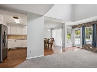 Photo #6: 6638680 Listing 