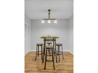 Photo #4: 6642287 Listing 