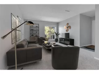 Photo #4: 6645649 Listing