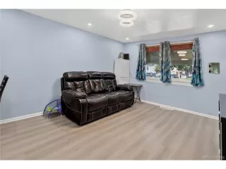 Photo #3: 6645990 Listing