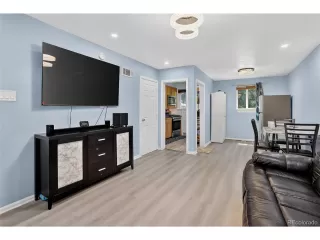 Photo #5: 6645990 Listing