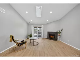 Photo #5: 6646334 Listing 