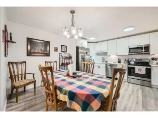 Photo #5: 6649947 Listing