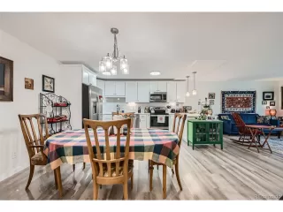 Photo #6: 6649947 Listing