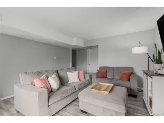 Photo #3: 6650079 Listing 