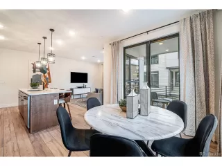 Photo #6: 6650860 Listing