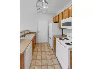 Photo #2: 6651808 Listing 