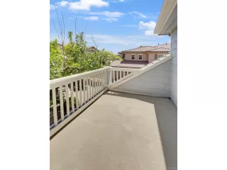 Photo #5: 6651808 Listing 