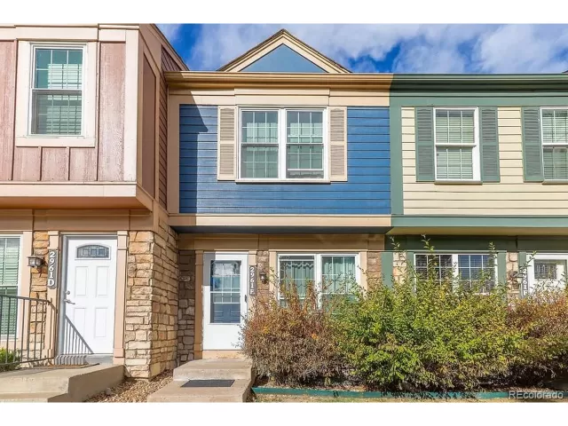 MLS: 6652678 Condo For Sale