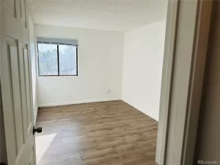 Photo #4: 6653921 Listing