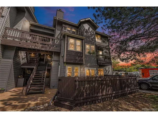 MLS: 6656700 Condo For Sale
