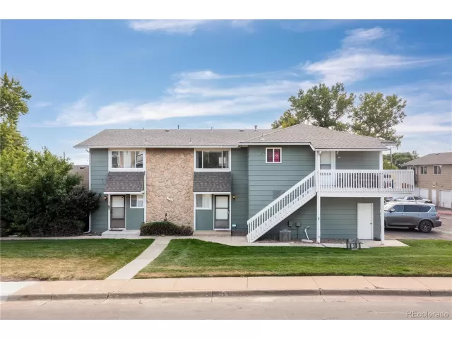 MLS: 6663529 Condo For Sale