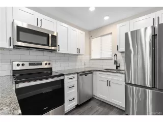 Photo #3: 6663529 Listing