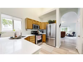 Photo #6: 6664458 Listing 