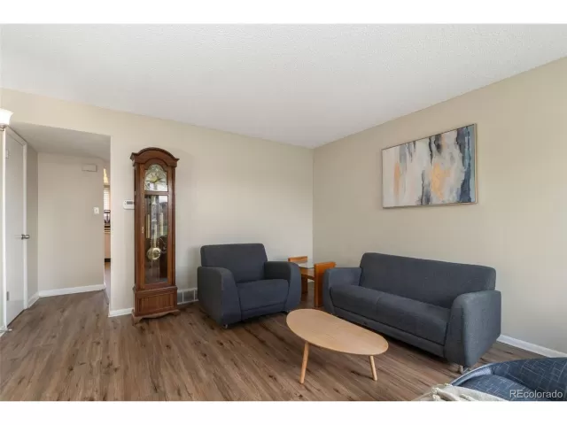 MLS: 6666254 Condo For Sale