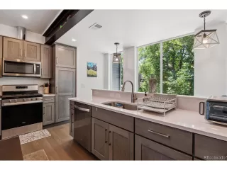 Photo #6: 6666462 Listing