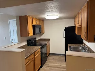 Photo #4: 6668197 Listing 