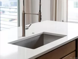 Photo #2: 6671317 Listing 