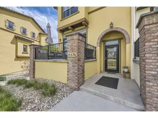 Photo #2: 6678306 Listing