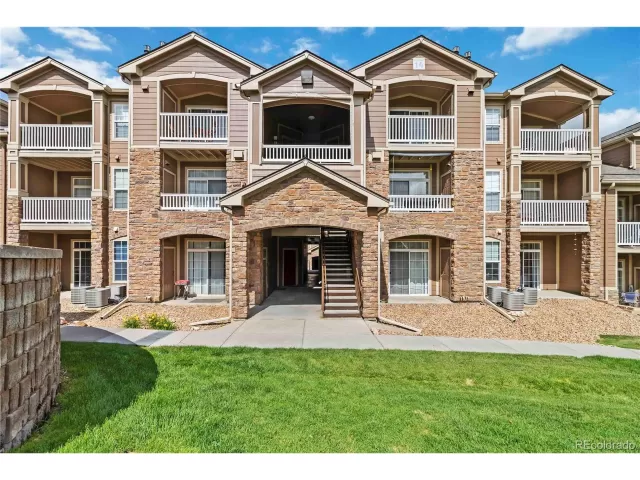 MLS: 6679576 Condo For Sale