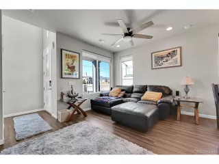 Photo #4: 6680999 Listing