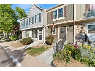 Photo #2: 6683242 Listing