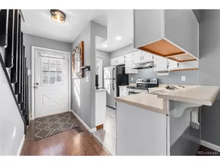 Photo #4: 6683242 Listing