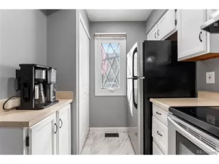 Photo #6: 6683242 Listing