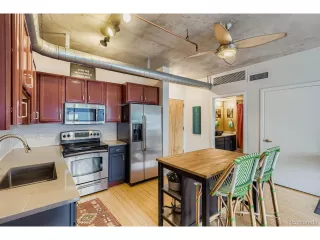 Photo #3: 6684750 Listing