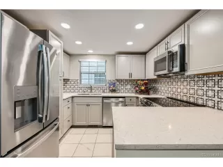 Photo #3: 6685822 Listing 