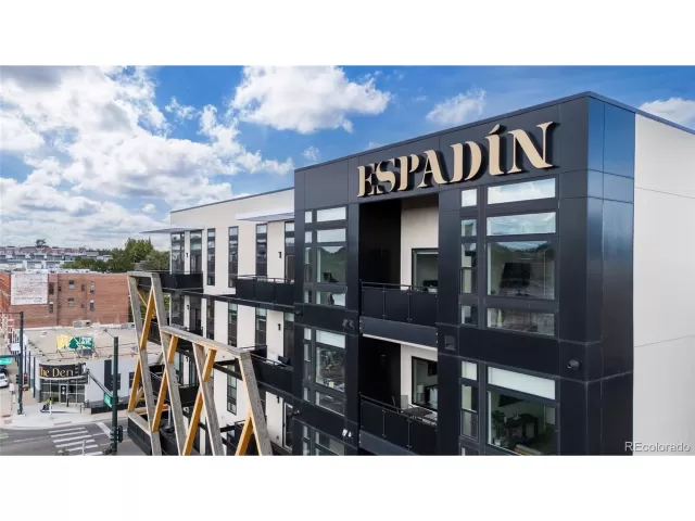 MLS: 6688720 Condo For Sale