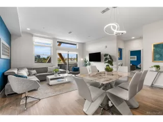 Photo #3: 6688720 Listing