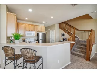 Photo #2: 6690359 Listing 