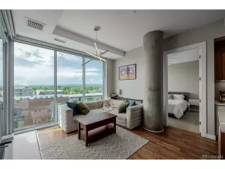 Photo #2: 6691503 Listing 