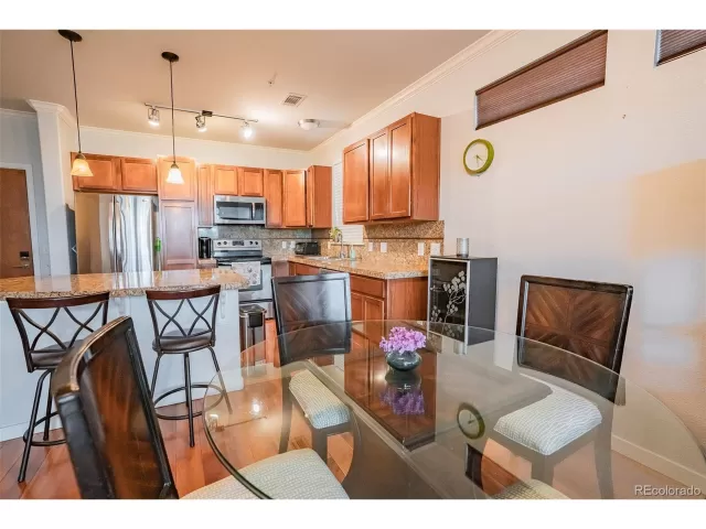 MLS: 6695485 Condo For Sale