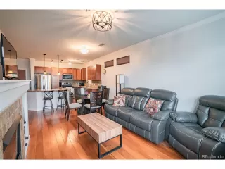 Photo #5: 6695485 Listing