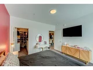 Photo #5: 6696872 Listing