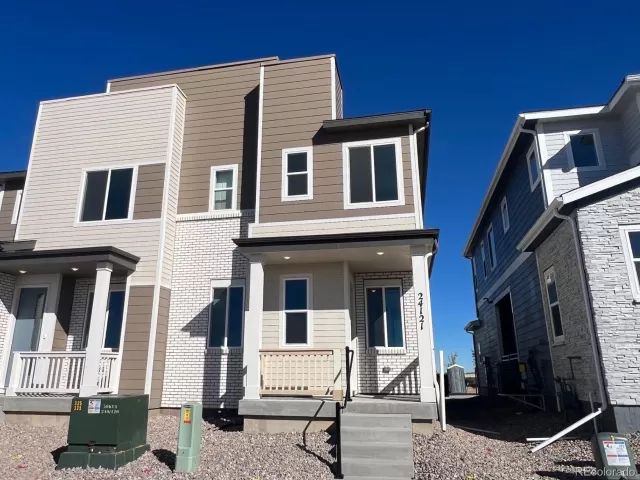 MLS: 6697543 Condo For Sale